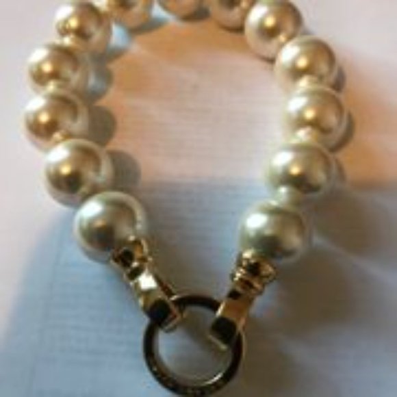 Bracelet - Picture 2 of 3